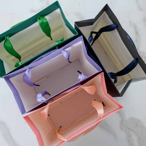 Custom Luxury Gift Packing Bag Gold Silver Shimmer Designed Glitter Paper Carrier Girl for Birthday Party - Image 4